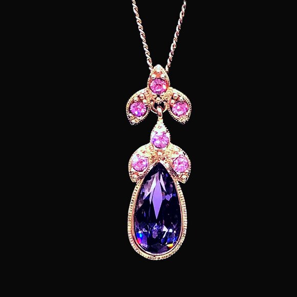 Crystal Amethyst Color Pear Shaped Necklace Pendant and Pierced Earrings Set - Picture 4 of 11